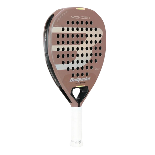 Pala Bullpadel Claudia Fernandez Wonder 2026